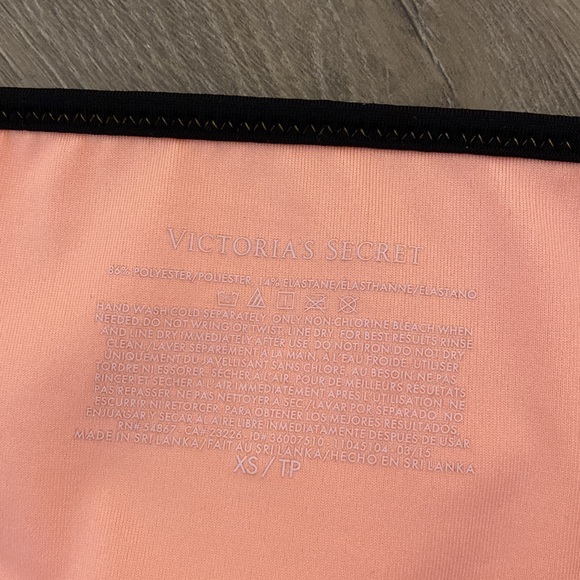 VS Bikini set - Picture 6 of 7